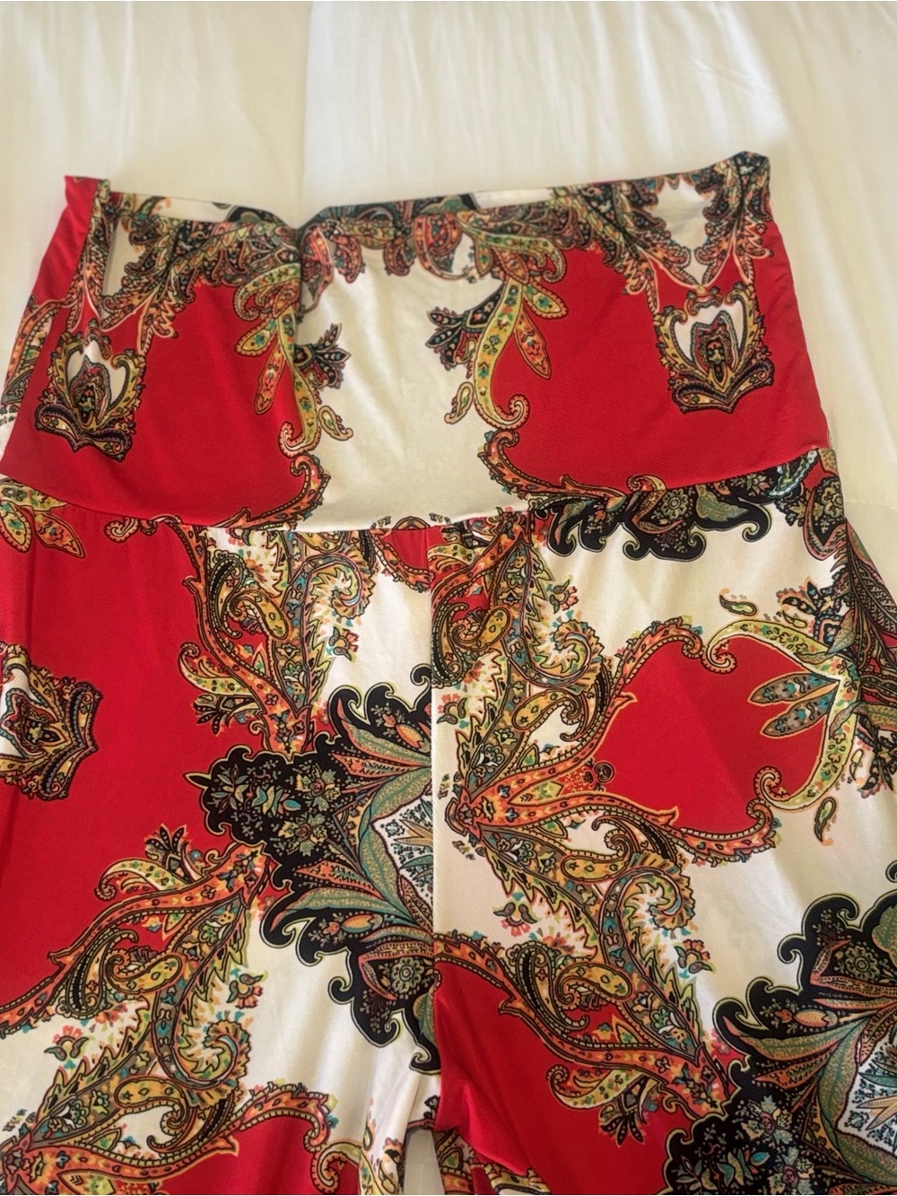 Uptown Apparel Red Paisley-Accent Wide Leg Palazzo Pants Size: Medium - Picture 4 of 7